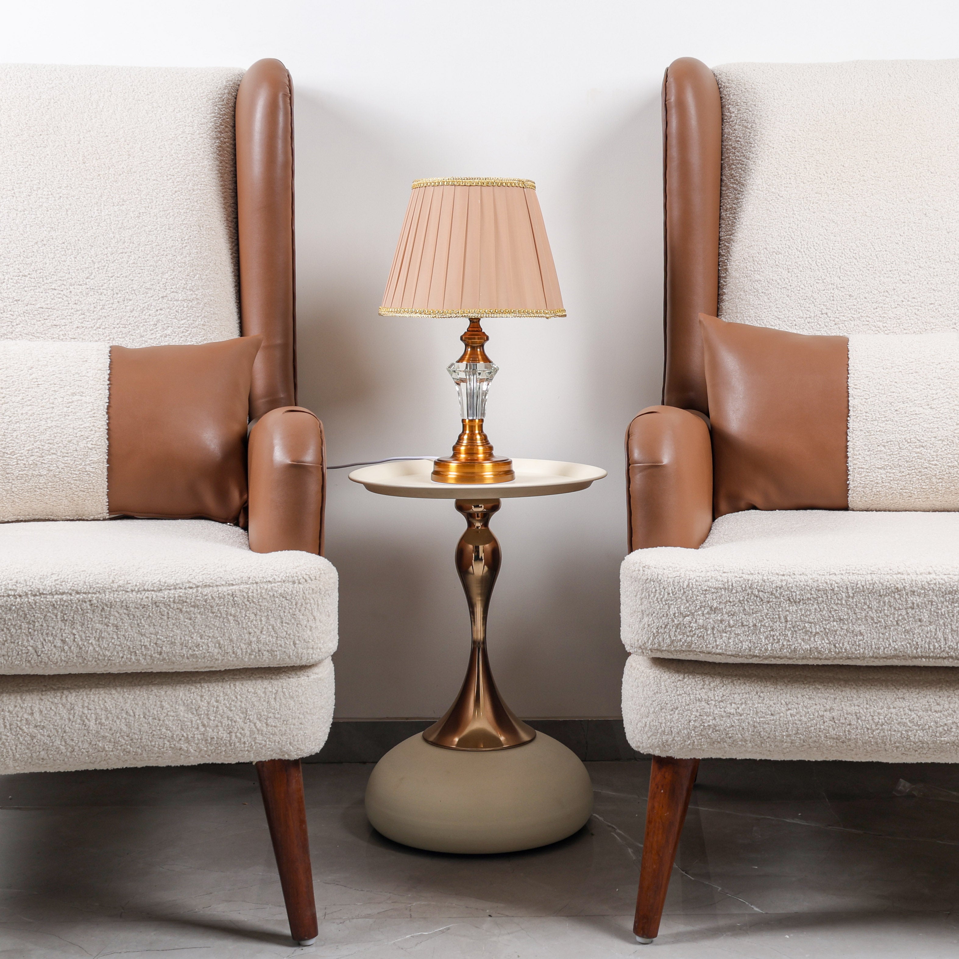 Heritage Crest (Gold, Ivory) Classic Table Lamp